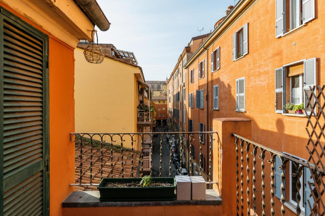 Studio Malcontenti Con Terrazzo By Wonderful Ltaly Μπολόνια Εξωτερικό φωτογραφία